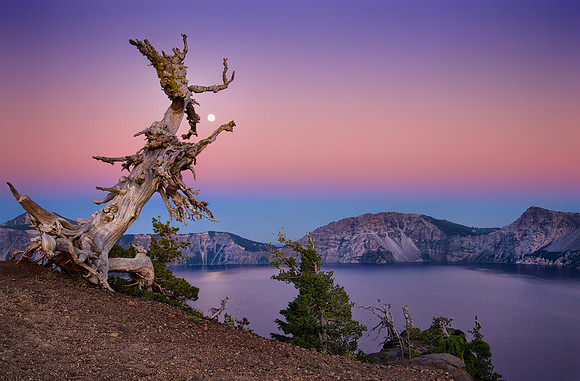 Moonrise at Crater Lake